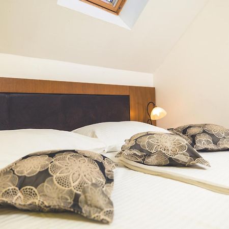 Etno Selo Stanisici Hotel Leonida Dijelovi Eksteriør billede